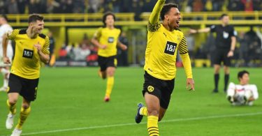 Dortmunds Stürmer Donyell Malen jubelt nach seinem Treffer zum 1:0. Foto: Bernd Thissen/dpa