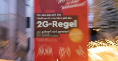 Für den Weihnachtsmarkt in Bielefeld gilt eine 2G-Pflicht. Foto: Friso Gentsch/dpa