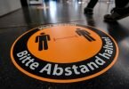 Abstand halten bleibt ein probates Mittel. Foto: Hendrik Schmidt/dpa-Zentralbild/dpa