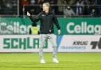 St. Paulis Trainer Timo Schultz unterlag mit seinem Team bei Holstein Kiel mit 0:3. Foto: Frank Molter/dpa