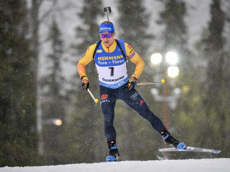 Lesser kam beim Verfolgungsrennen beim Biathlon-Weltcup im französischen Le Grand-Bornand als Zehnter ins Ziel. Foto: Anders Wiklund/TT/AP/dpa