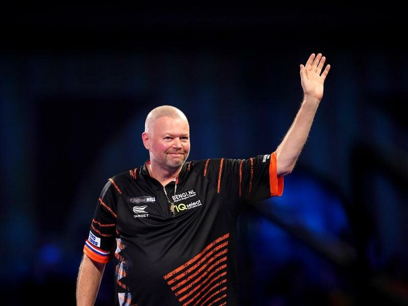 Erst WM-Aus, dann positiv auf Corona getestet: Ex-Darts-Weltmeister Raymond van Barneveld. Foto: Zac Goodwin/PA Wire/dpa