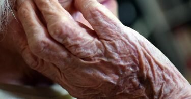 Das&nbsp;für 2022 bereits als besonders stark vorhergesagte Rentenplus soll&nbsp;schmaler ausfallen als gedacht. Foto: Britta Pedersen/dpa