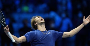 Tennis-Ass Alexander Zverev will die Nummer eins der Welt werden. Foto: Luca Bruno/AP/dpa