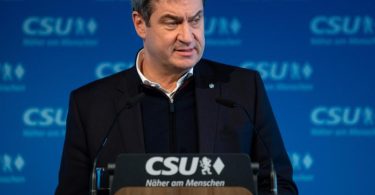 Der CSU-Vorsitzende Markus Söder gibt in der Parteizentrale nach einer Sitzung des CSU-Vorstands eine Pressekonferenz. Foto: Sven Hoppe/dpa