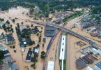 Blick auf Franco da Rocha in Brasilien. Die Gegend ist nach schweren Regenfällen überflutet. Foto: Orlando Junior/Futura Press/AP/dpa