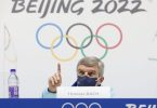 Thomas Bach, Präsident des Internationalen Olympischen Komitees (IOC), spricht auf einer Pressekonferenz. Foto: -/kyodo/dpa