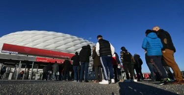 Laut einem Vorschlag sollen demnächst weitere Zuschauer in Stadien und Hallen zugelassen werden. Foto: Sven Hoppe/dpa