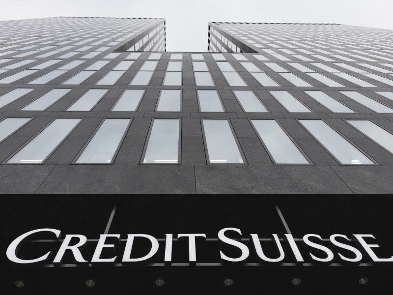 Die Schweizer Bank Credit Suisse soll kriminelle Kunden haben. Foto: Gaetan Bally/KEYSTONE/dpa