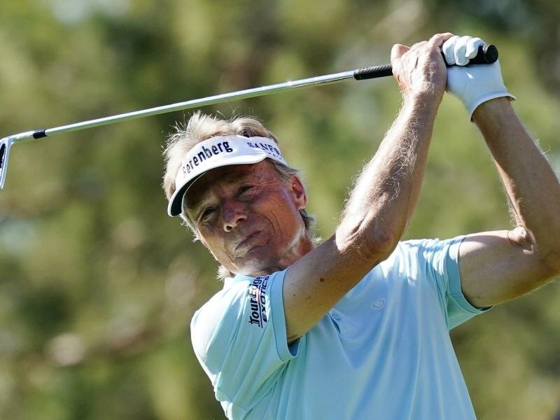 Bernhard Langer in Aktion beim Charles Schwab Cup Championship Golfturnier im November 2021. Foto: Ross D. Franklin/AP/dpa