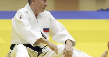 Der russische Präsident Wladimir Putin bei einem Judo-Training im Jahr 2019. Foto: Mikhail Klimentyev/Pool Sputnik Kremlin/AP/dpa