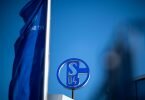 Medienberichten zufolge soll das Wohnungsunternehmen Vivawest neuer Sponsor des Fußball-Zweitligisten FC Schalke 04 werden. Foto: Fabian Strauch/dpa