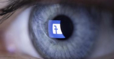 Facebook selbst hat mehrere russische Medien-Seiten bei Facebook abgeschaltet. Foto: Gaetan Bally/KEYSTONE/dpa