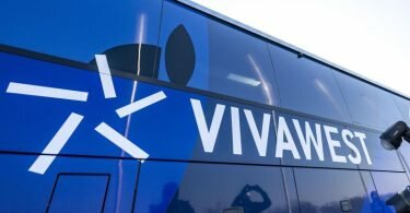 Neuer Sponsor beim FC Schalke 04: Vivawest. Foto: David Inderlied/dpa