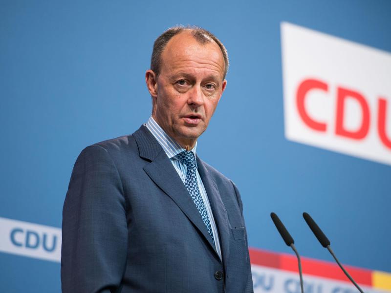 CDU-Chef Friedrich Merz spricht sich für weitere Kontakte mit Russland aus. Foto: Oliver Dietze/dpa