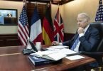 US-Präsident Joe Biden während einer Videoschalte mit dem französischen Präsidenten Macron, dem deutschen Bundeskanzler Scholz und dem britischen Premierminister Johnson. Foto: Adam Schultz/The White House/AP/dpa