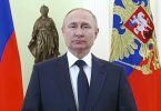 Olaf Scholz und Emmanuel Macron haben den russischen Präsidenten Wladimir Putin zu einem sofortigen Waffenstillstand in der Ukraine aufgefordert. Foto: Uncredited/Russian Presidential Press Service/dpa
