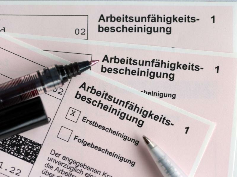 Die Zahl der Fehltage im Job durch psychische Erkrankungen hat in der Pandemie zugenommen. Foto: Jens Büttner/dpa-Zentralbild/dpa