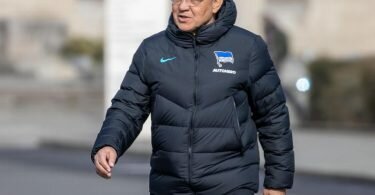 Hertha muss coronabedingt sofort auf den neuen Cheftrainer Felix Magath verzichten. Foto: Andreas Gora/dpa