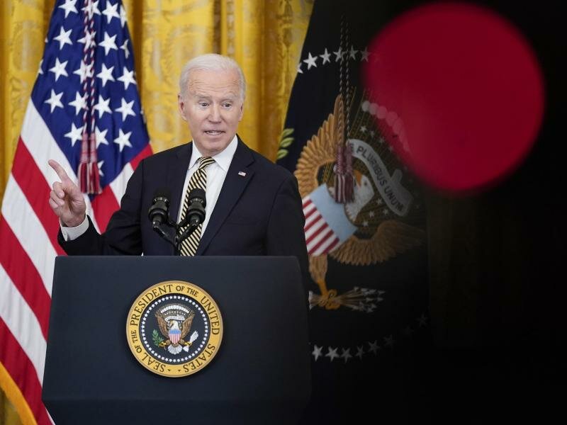 Joe Biden, Präsident der USA, wird in der kommenden Woche nach Polen reisen. Foto: Patrick Semansky/AP/dpa