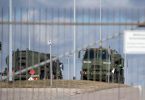 Militärfahrzeuge auf einem Bundeswehr-Gelände in Sachsen, wo bislang eine Nato-Eingreiftruppe stationiert ist. Foto: Sebastian Kahnert/dpa-Zentralbild/dpa