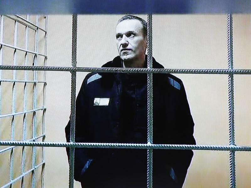 Putin-Gegner Alexej Nawalny verbüßt bereits eine mehrjährige Haftstrafe in einem Straflager in Pokrow, rund 100 Kilometer östlich von Moskau. Foto: Evgeny Feldman/Meduza/AP/dpa