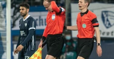 Die abgebrochene Bundesliga-Partie des VfL Bochum gegen Borussia Mönchengladbach wird mit einem 2:0 für die Gäste gewertet. Foto: Bernd Thissen/dpa