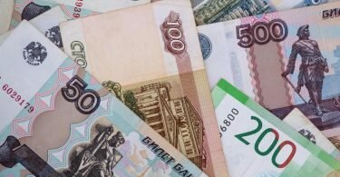 Die Umstellung der Zahlungen für russische Gaslieferungen nach Europa von Euro und Dollar auf Rubel wird nach Kremlangaben noch nicht am Donnerstag in Kraft treten. Foto: Sven Hoppe/dpa