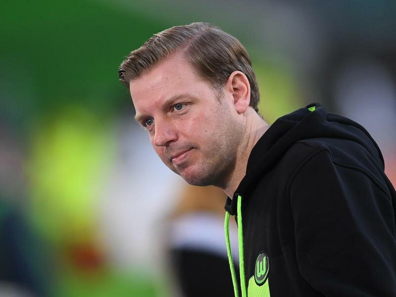 Trainer Florian Kohfeldt will die Niederlagen-Serie des VfL Wolfsburg stoppen. Foto: Swen Pförtner/dpa