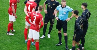 Nach dem Wechselfehler in der Partie des SC Freiburg gegen den FC Bayern München haben die Breisgauer Einspruch gegen die Wertung des Spiels beim DFB eingelegt. Foto: Philipp von Ditfurth/dpa