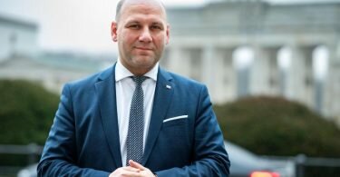 Szymon Szynkowski vel Sek, polnischer Vize-Außenminister, nach einem dpa-Interview in Berlin. Foto: Bernd von Jutrczenka/dpa