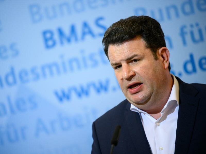 Arbeitsminister Hubertus Heil rechnet mit einem geringen Wirtschaftswachstum in diesem Jahr. Foto: Bernd von Jutrczenka/dpa
