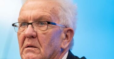 «Das wäre der richtige Zeitpunkt gewesen, doch die Politik hat dieses Momentum nicht genutzt»: Winfried Kretschmann. Foto: Marijan Murat/dpa