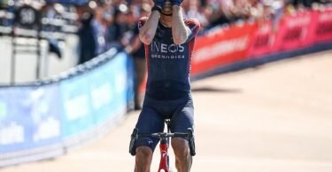 Triumphator in der «Hölle des Nordens»: Dylan van Baarle. Foto: David Pintens/BELGA/dpa