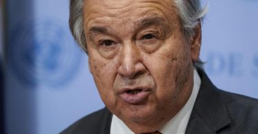 UN-Generalsekretär António Guterres will nach Moskau reisen. Foto: John Minchillo/AP/dpa