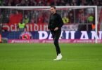 Bayerns Cheftrainer Julian Nagelsmann geht nach dem Sieg gegen den BVB&nbsp;über den Platz. Foto: Matthias Balk/dpa