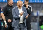Einpeitscher, Magier, Mittler, Trickser: Cheftrainer Felix Magath bringt Hertha BSC wieder auf Kurs. Foto: Andreas Gora/dpa