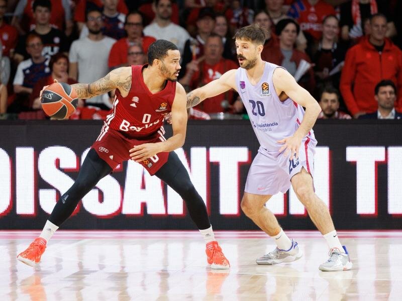 Bayerns Topscorer in Spiel vier gegen den FC Barcelona: Nick Weiler-Babb (l). Foto: Matthias Balk/dpa