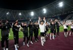 Bei der Eintracht ist der Blick schon auf das Europa-League-Rückspiel gegen West Ham gerichtet. Foto: Arne Dedert/dpa
