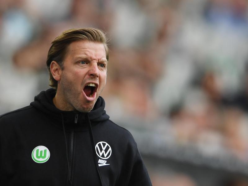 Trainer Florian Kohfeldt steht noch beim VfL Wolfsburg unter Vertrag. Foto: Swen Pförtner/dpa