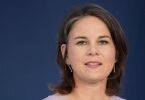 Außenministerin Annalena Baerbock rechnet in den kommenden Tagen mit einer Einigung der EU-Länder in Bezug auf ein Öl-Embargo gegen Russland. Foto: Marcus Brandt/dpa
