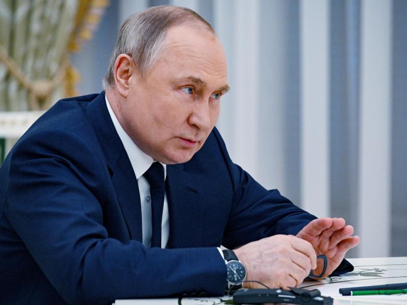 Russlands Präsident Putin ist nach Angaben eines Beraters wieder bereit, mit der Ukraine zu verhandeln. Foto: Vladimir Astapkovich/Pool Sputnik Kremlin/AP/dpa/Archiv