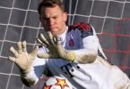 Manuel Neuer steht mindestens bis zur Heim-EM 2024 im Münchner Tor. Foto: Sven Hoppe/dpa/Archivbild