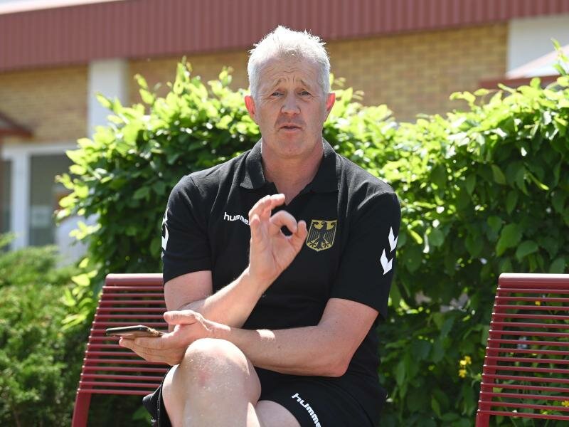 Muss sein System nach dem Lippmann-Rücktritt umstellen: Vital Heynen, Bundestrainer Frauen. Foto: Matthias Koch/dpa/Archivbild