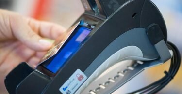 Bei der Abrechnung mit Giro- und Kreditkarten gibt es bundesweit Probleme. Foto: Franziska Gabbert/dpa-tmn