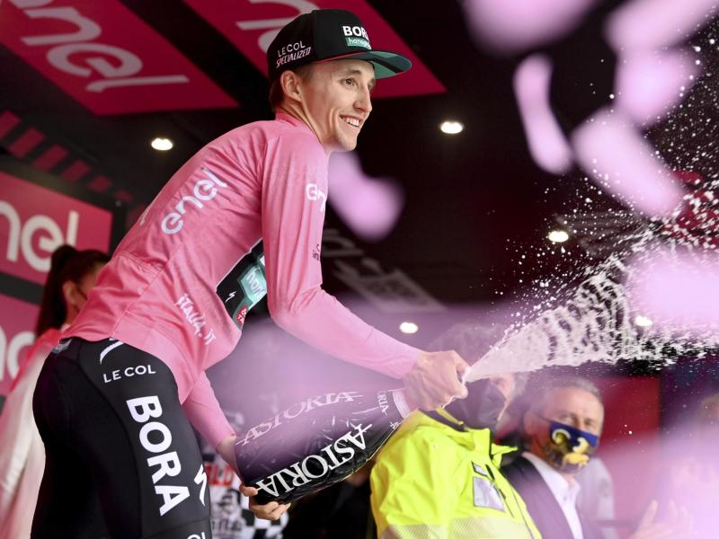 Jai Hindley hat die Führung in der Giro-Gesamtwertung übernommen. Foto: Massimo Paolone/LaPresse/dpa
