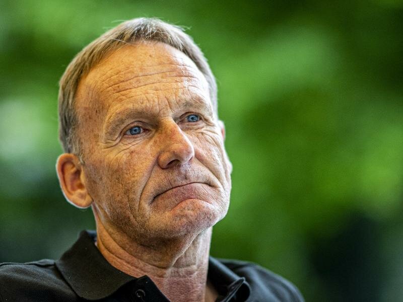 Der BVB-Geschäftsführer Hans-Joachim Watzke spricht sich gegen Playoffs in der Bundesliga aus. Foto: David Inderlied/dpa/Archivbild