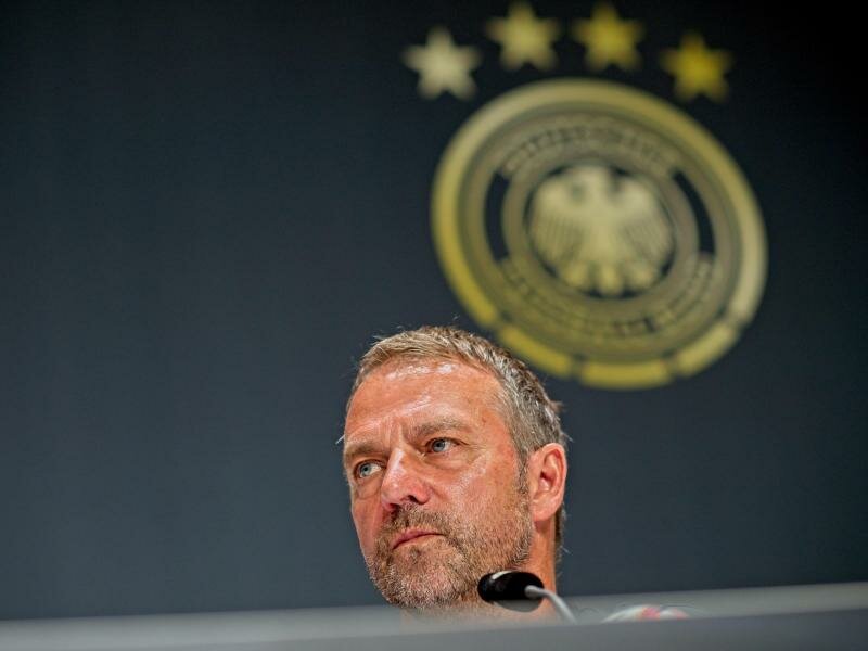 Bundestrainer Hansi Flick trifft mit dem DFB-Team auf England. Foto: Hans-Martin Issler/dpa
