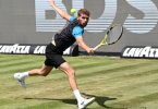 Tennisprofi Oscar Otte steht in Stuttgart im Viertelfinale. Foto: Bernd Weißbrod/dpa