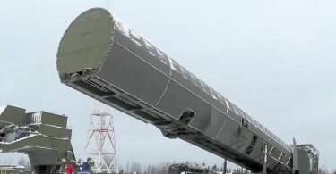 Russland besitzt einen großen Teil der Atomwaffen auf der Erde. Foto: -/RU-RTR Russian Television/AP/dpa